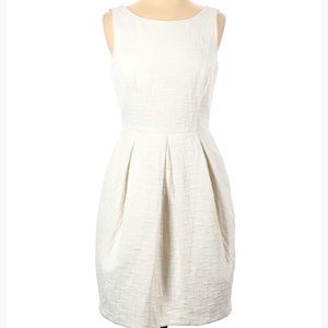 White House Black Market Women's White Cocktail Dress | Size 4
